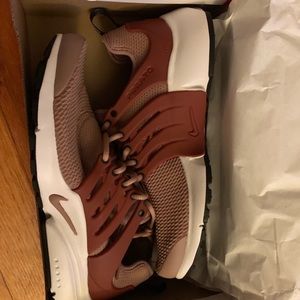 Nike air Presto women’s size 7